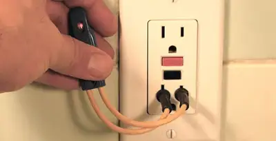 gfci circuits service testing ground fault circuit interrupter outlet to ensure electrical protection in Los Angeles, CA